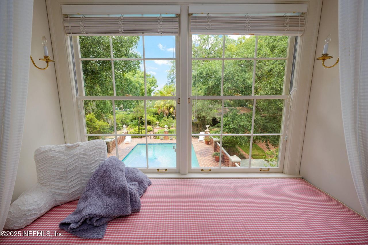 2127 River Road, Jacksonville, FL 32207 Photo