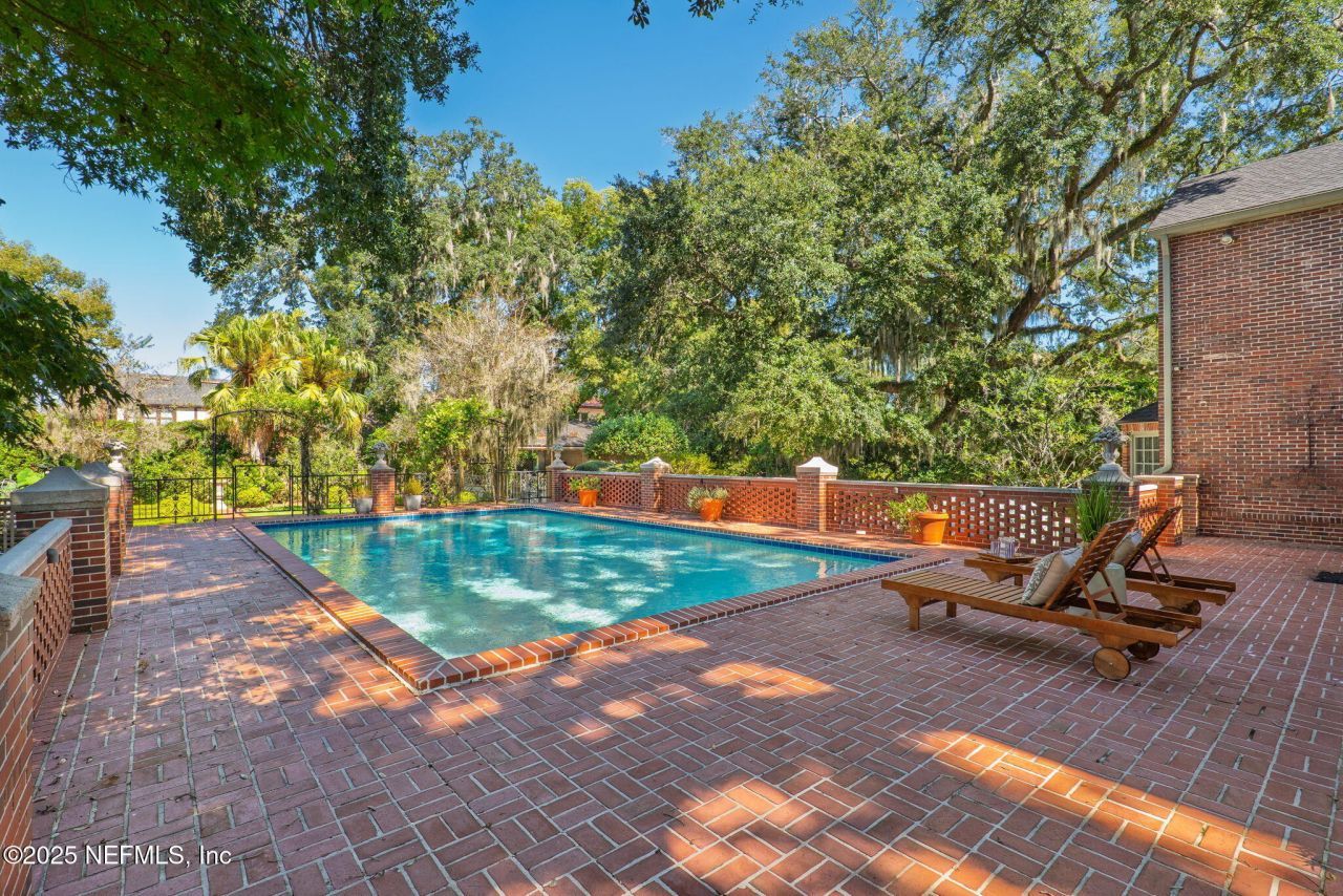 2127 River Road, Jacksonville, FL 32207 Photo