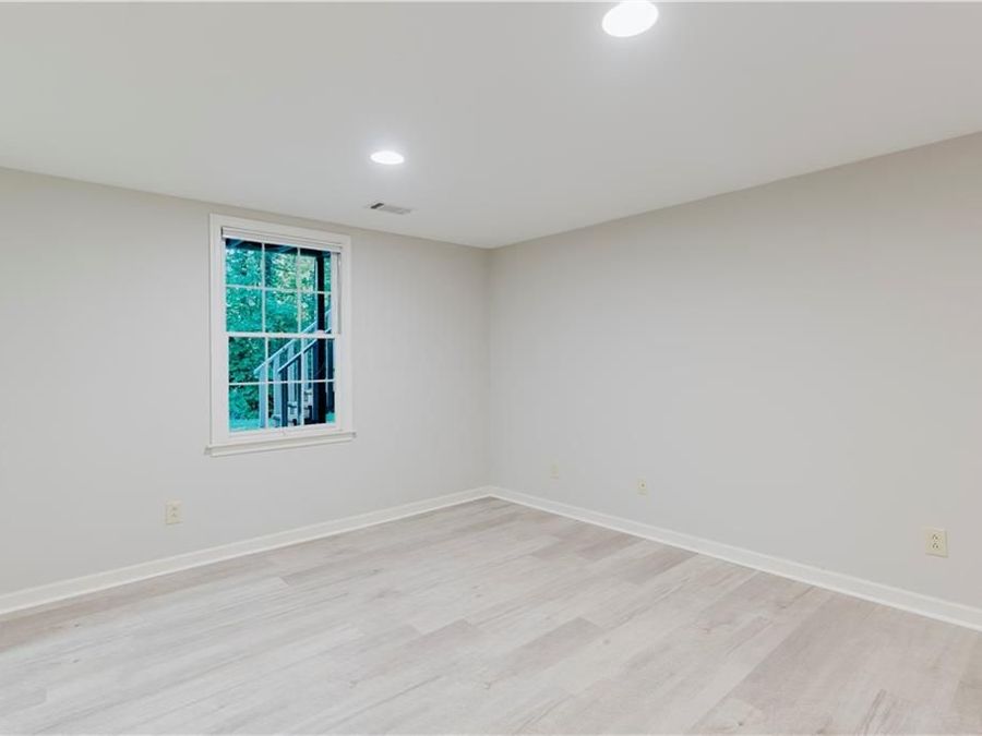 Property Image 70