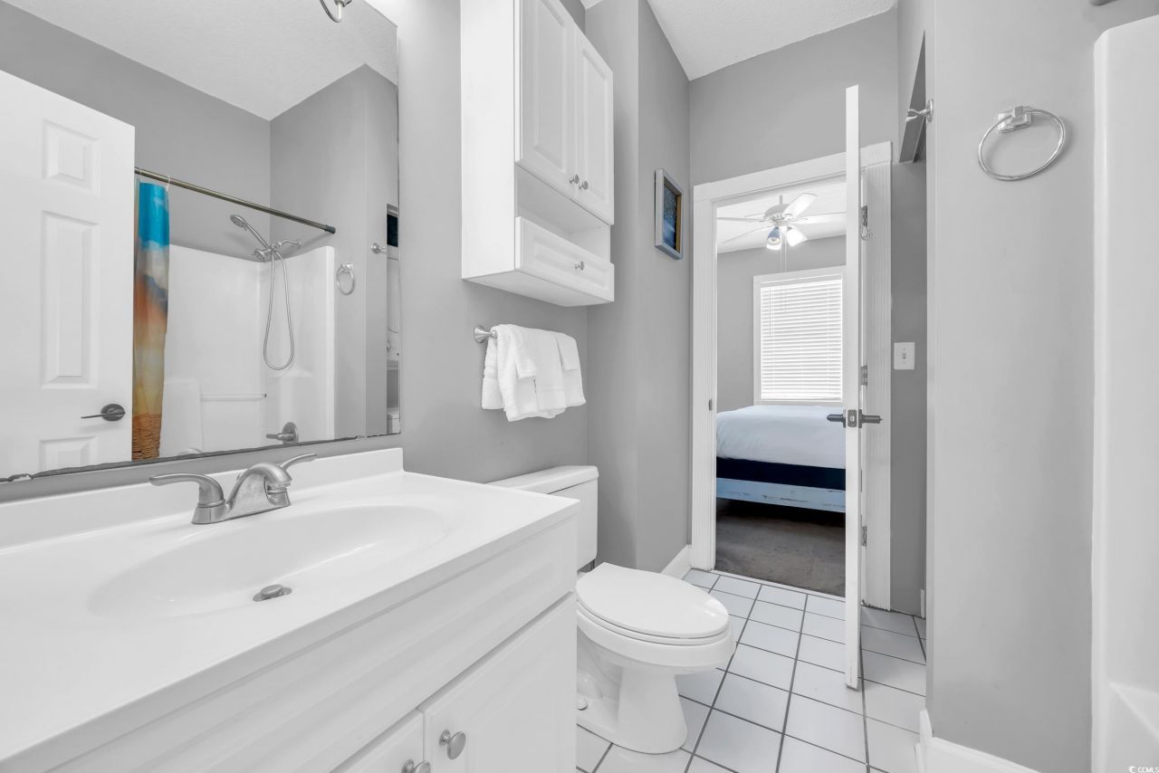 683 Riverwalk Dr. Photo 15