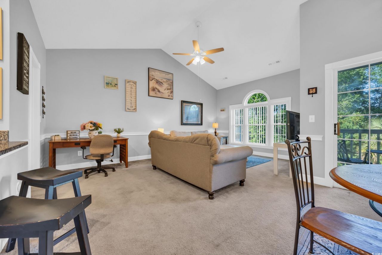 683 Riverwalk Dr. Photo 21