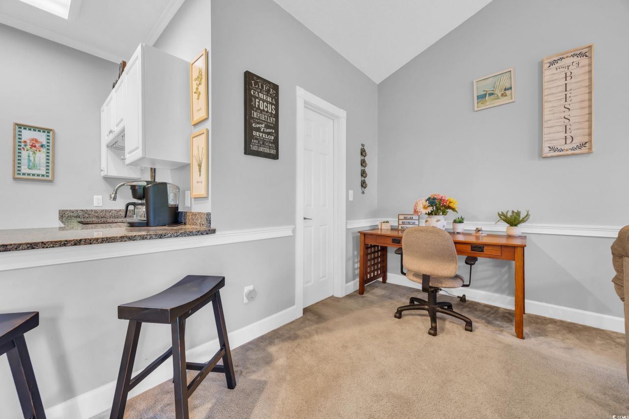 683 Riverwalk Dr. Photo 22