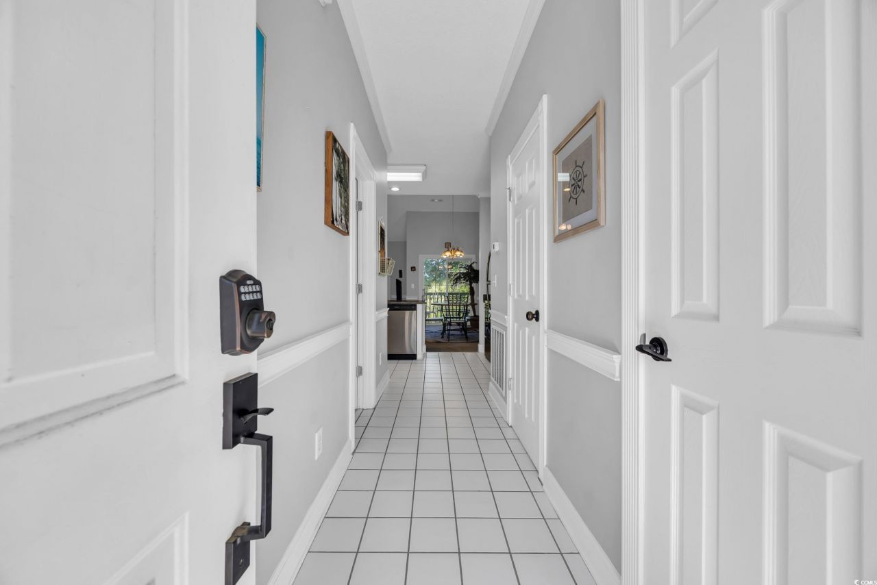 683 Riverwalk Dr. Photo 5