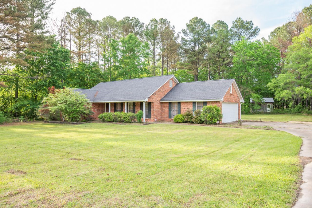 7863 Self Creek Rd, Starkville, MS 39759 Main Photo