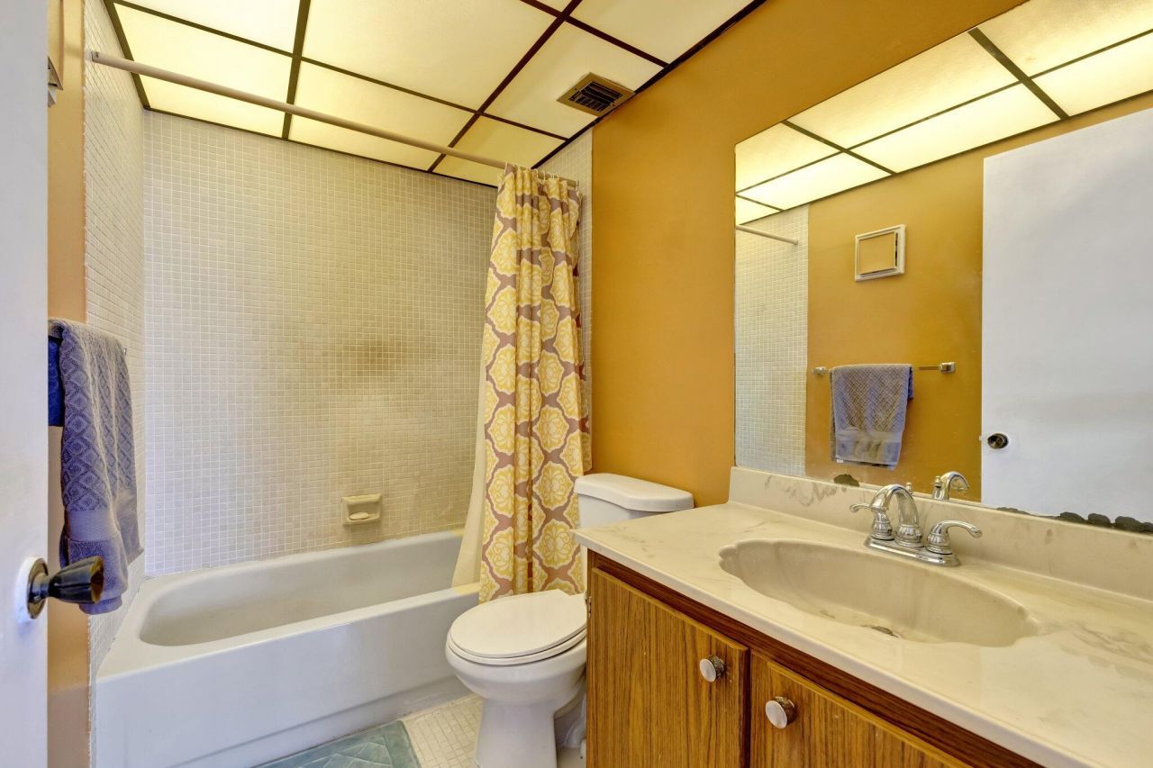 3301 NW 47th Terrace, Unit 410, Lauderdale Lakes, FL 33319 Photo