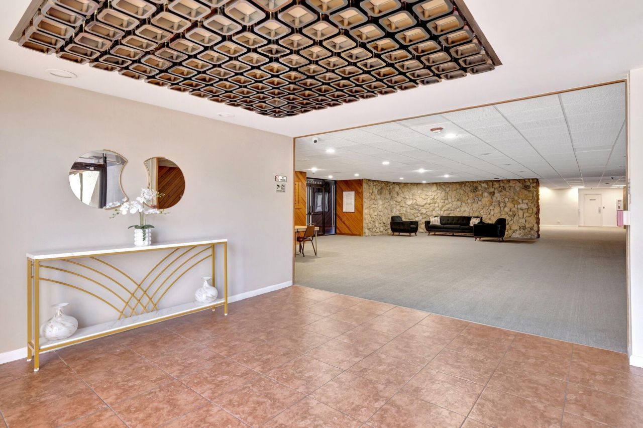 3301 NW 47th Terrace, Unit 410, Lauderdale Lakes, FL 33319 Photo