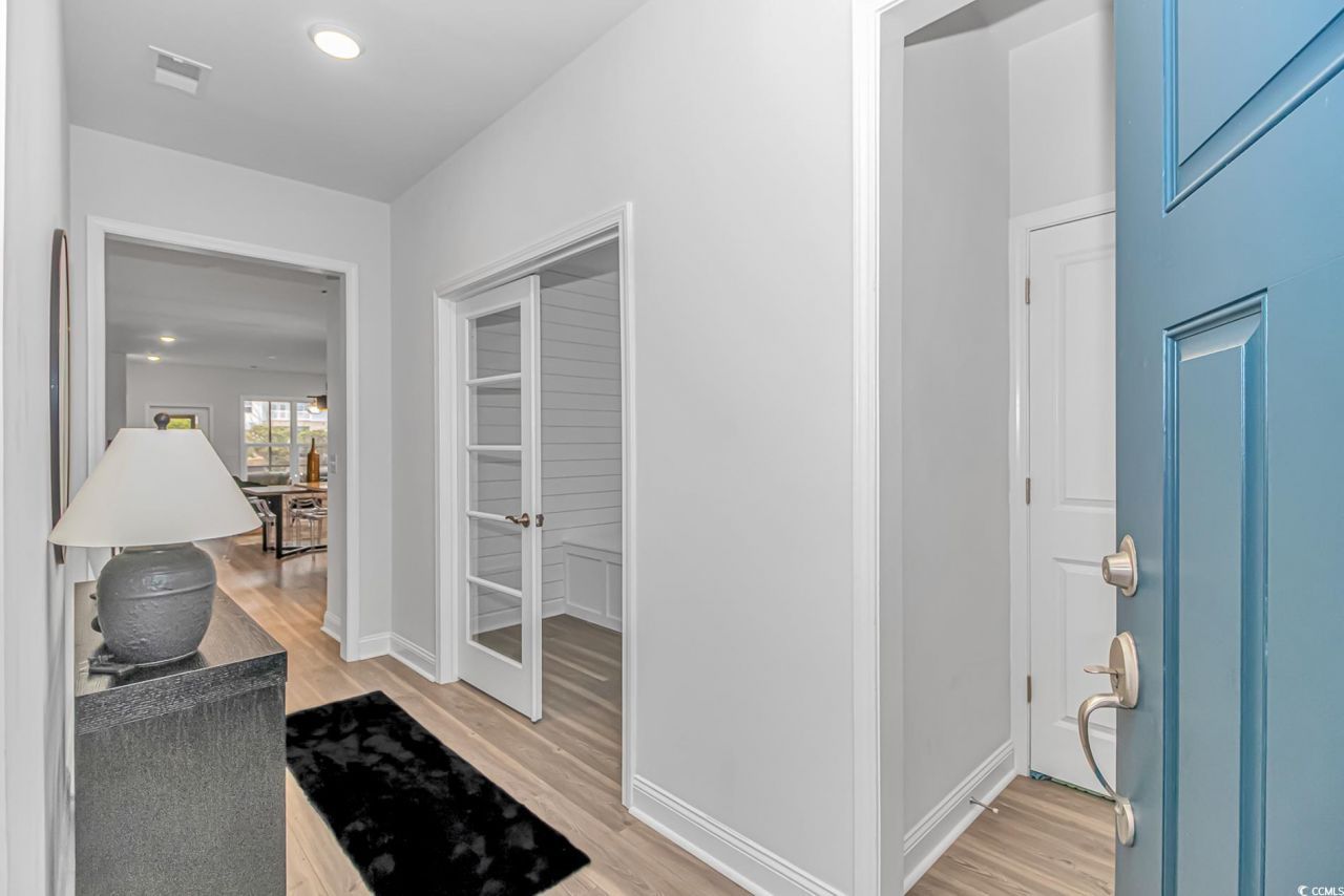 6076 Campanella St. Photo 11