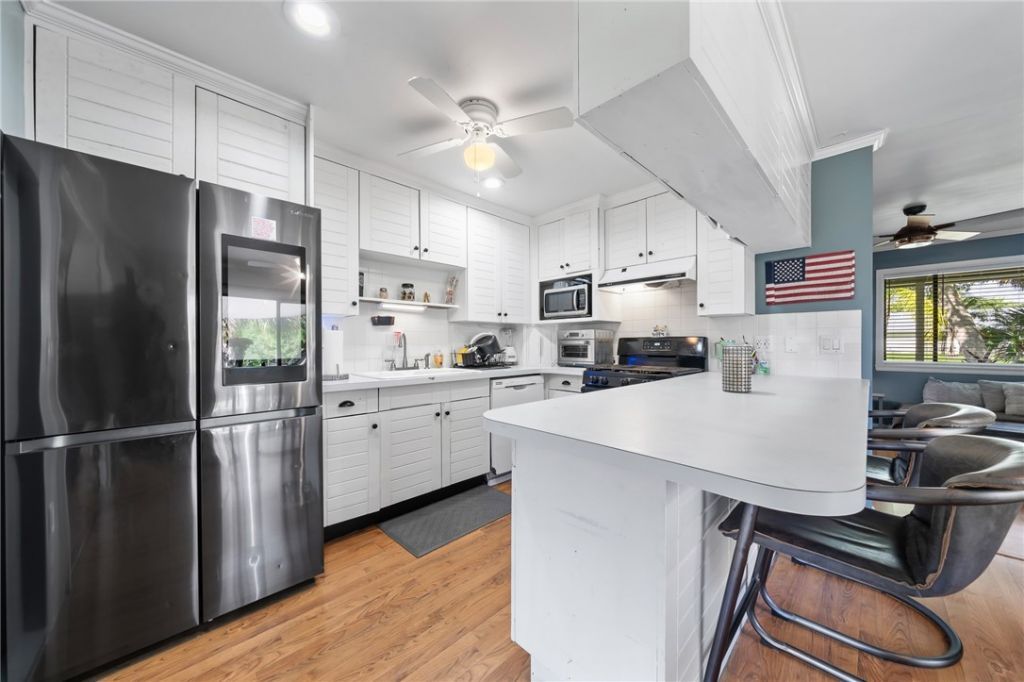 9633 Honeysuckle Drive, Sebastian, FL 32976 Photo