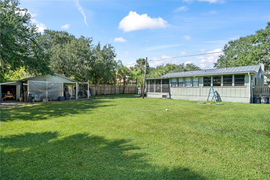 9633 Honeysuckle Drive, Sebastian, FL 32976 Photo