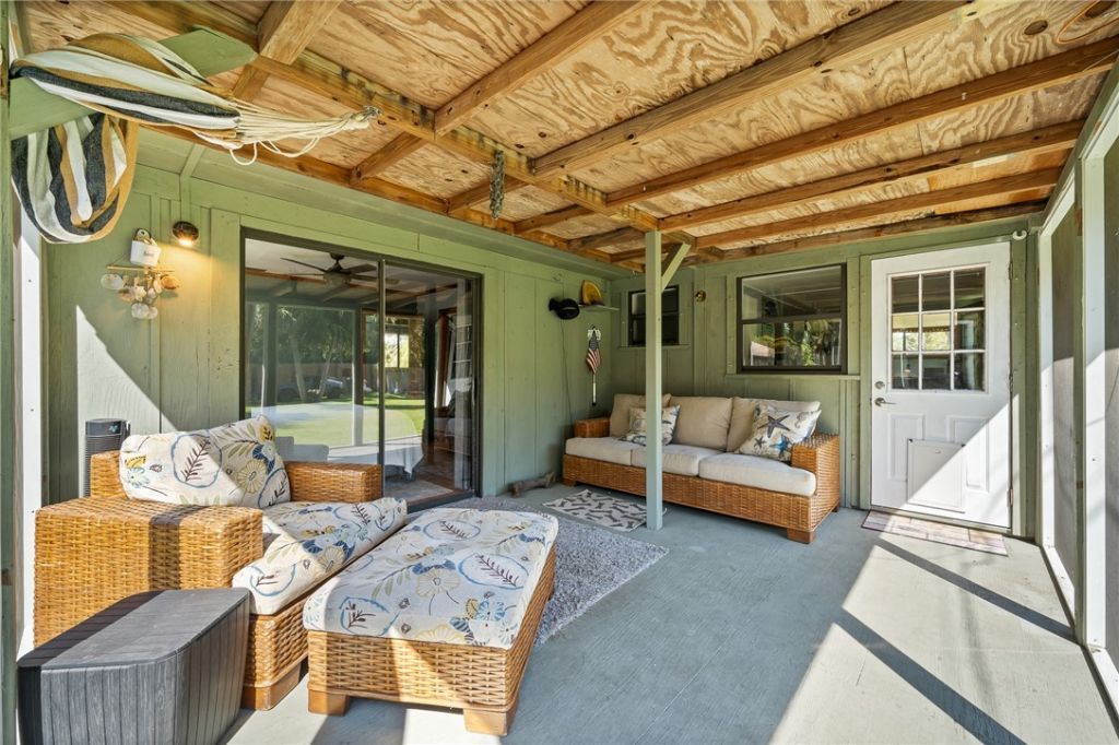 9633 Honeysuckle Drive, Sebastian, FL 32976 Photo