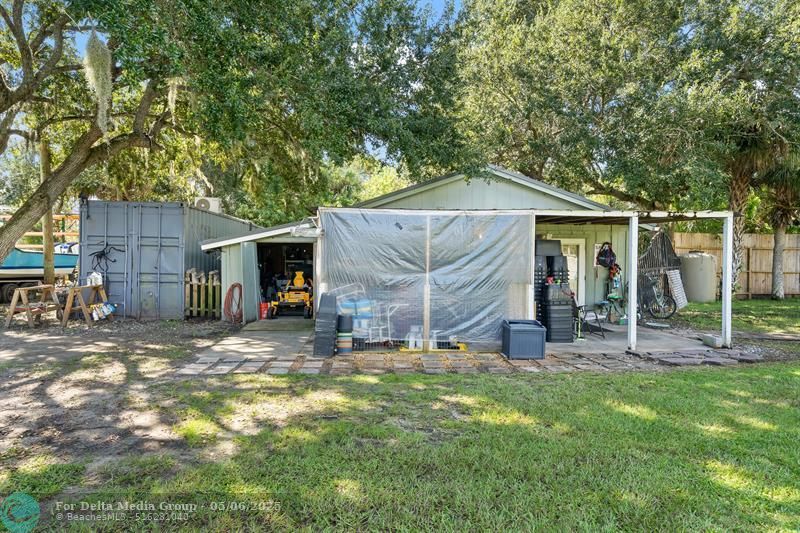 9633 Honeysuckle, Sebastian, FL 32976 Photo