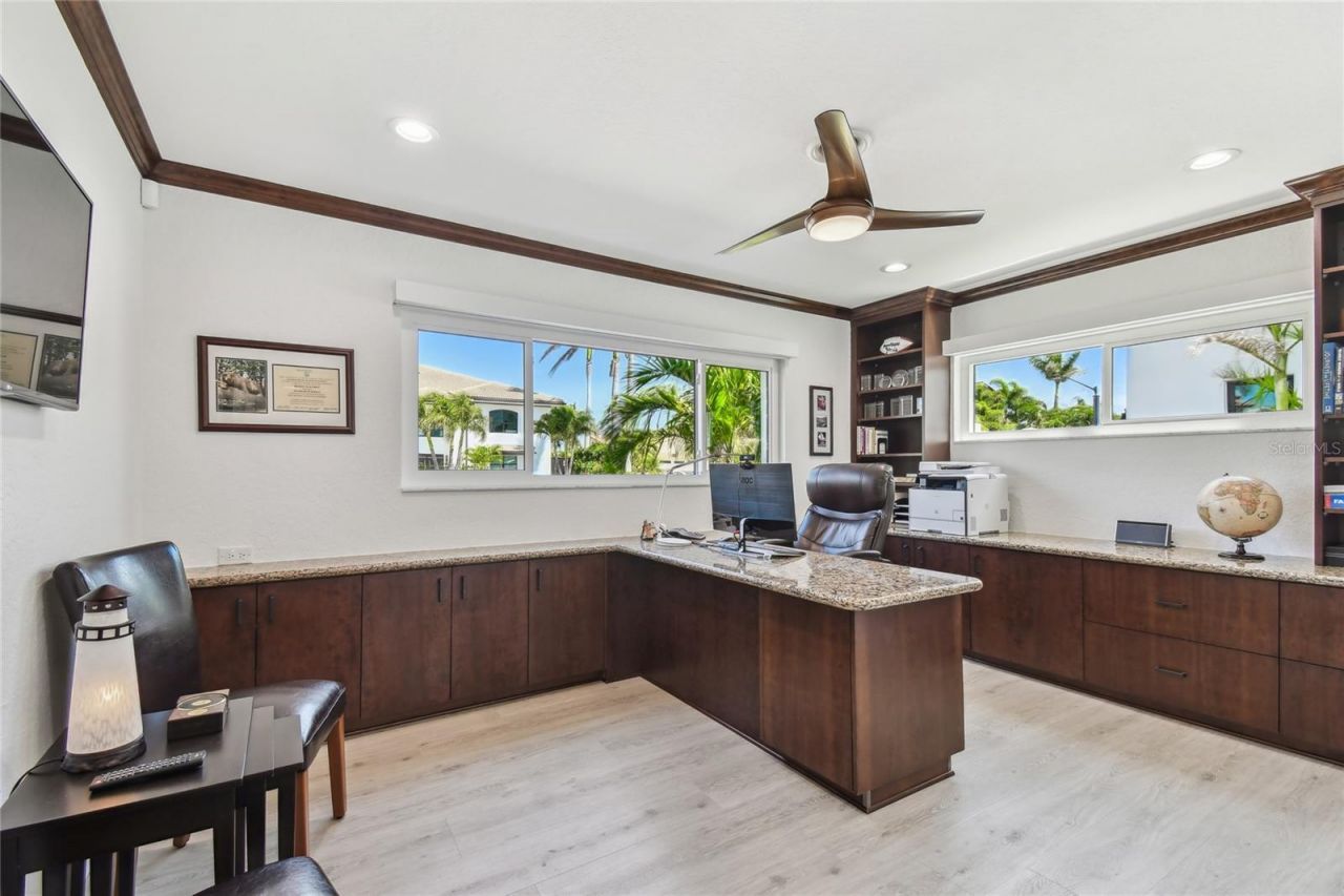 2233 Donato Drive, Belleair Beach, FL 33786 Photo