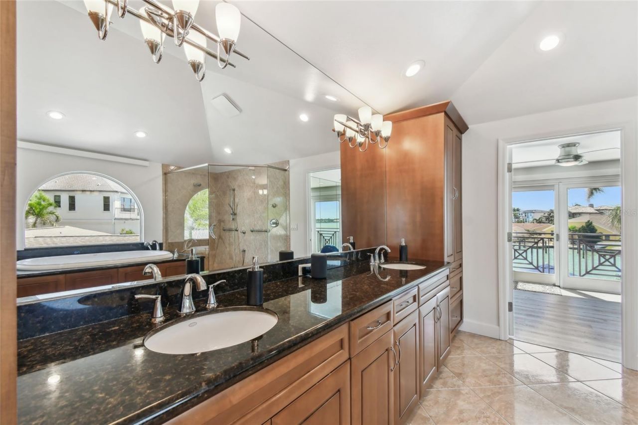 2233 Donato Drive, Belleair Beach, FL 33786 Photo