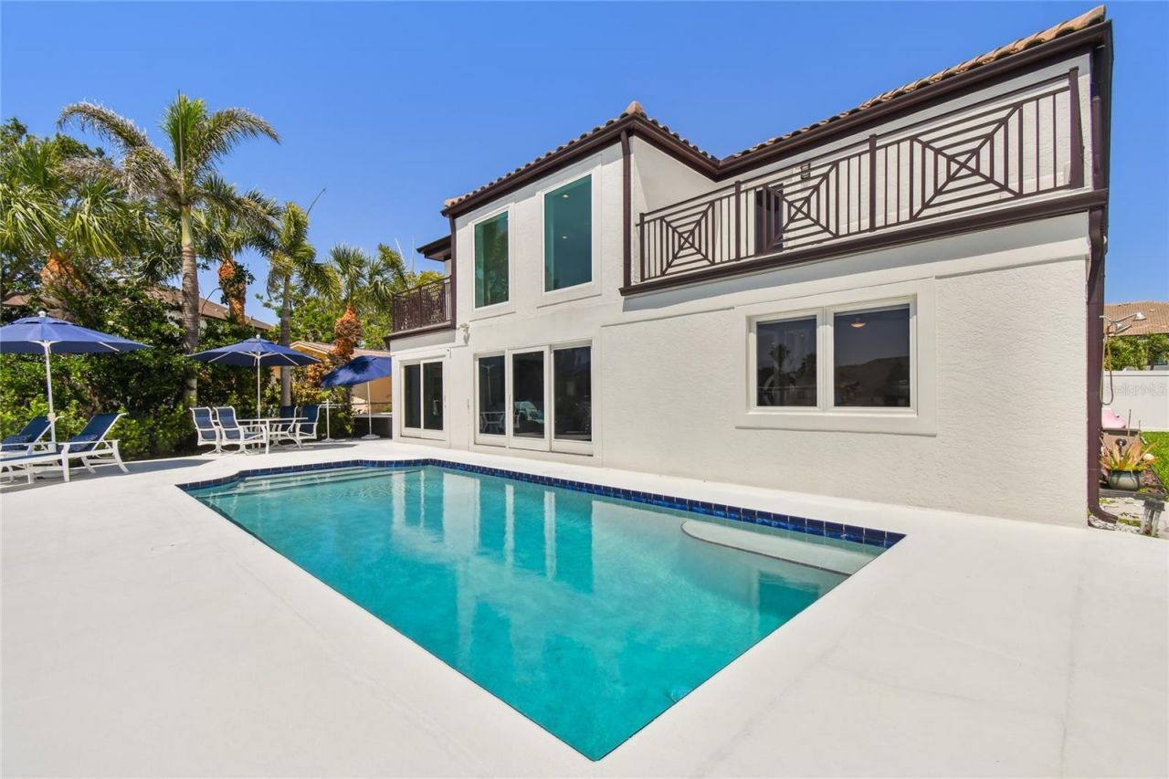 2233 Donato Drive, Belleair Beach, FL 33786 Photo