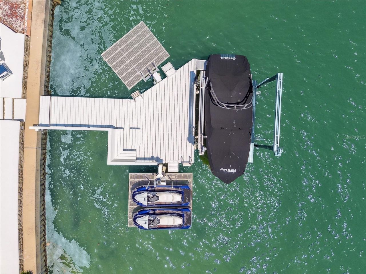 2233 Donato Drive, Belleair Beach, FL 33786 Photo