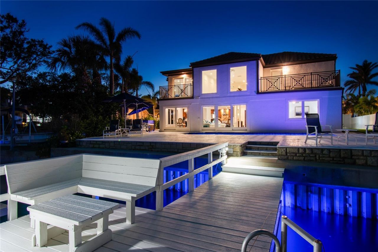 2233 Donato Drive, Belleair Beach, FL 33786 Photo