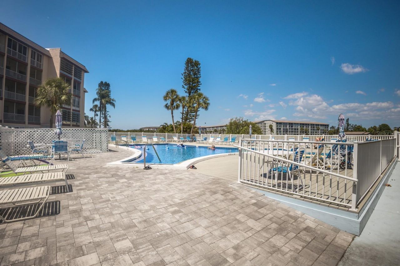 4015 Lake Bayshore Drive, Unit 108, Bradenton, FL 34205 Photo