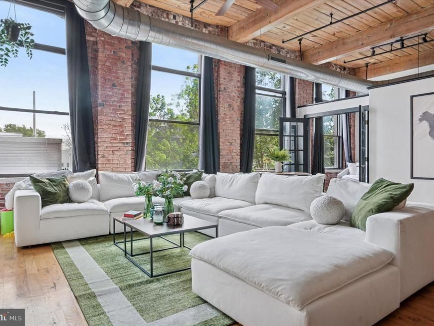 1524 N Hancock Street, Unit 402, Philadelphia, PA 19122 Main Photo