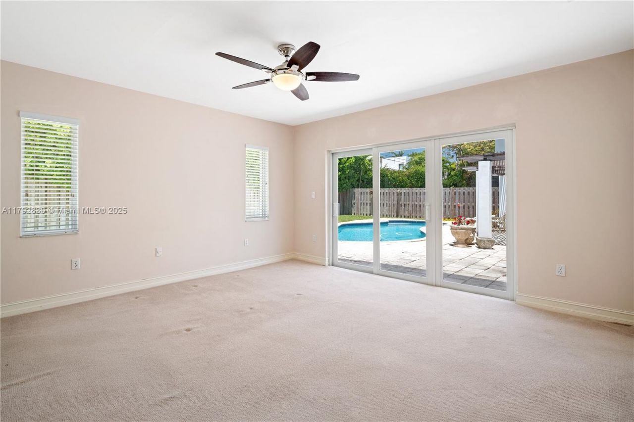 310 Woodcrest Rd, Key Biscayne, FL 33149 Photo