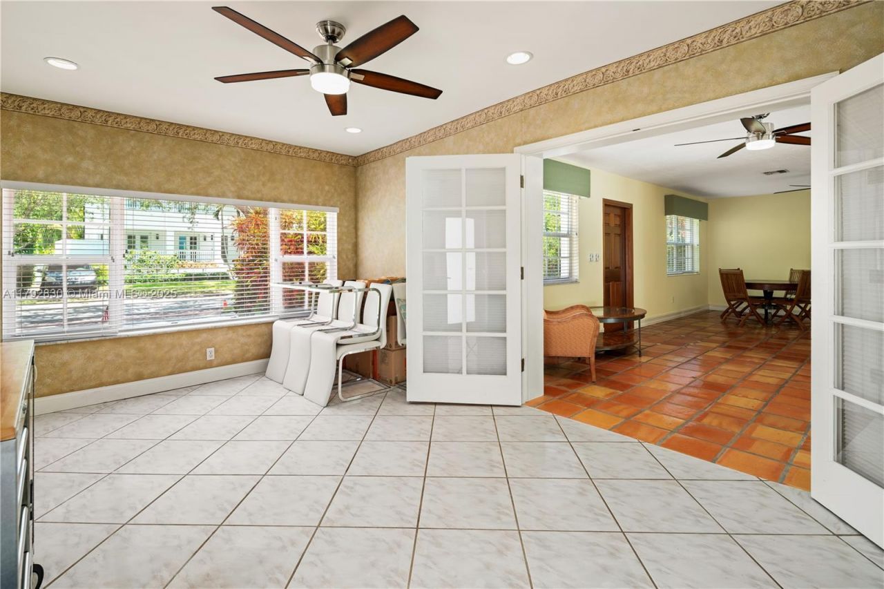 310 Woodcrest Rd, Key Biscayne, FL 33149 Photo