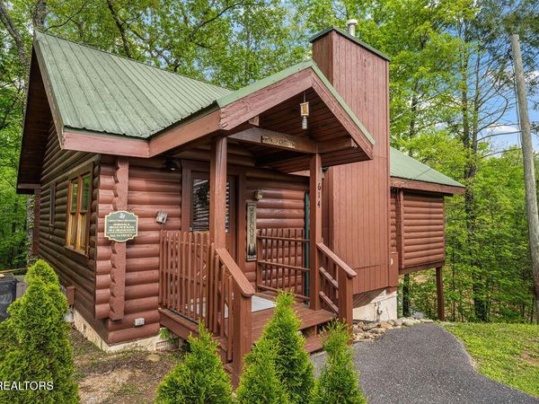 614 Hillbilly Haven Way, Gatlinburg, TN 37738