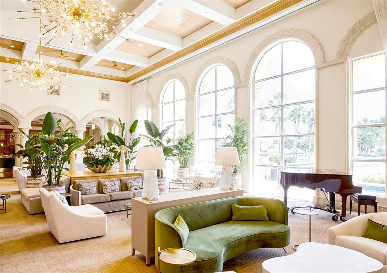 701 Crandon Blvd, Unit 402, Key Biscayne, FL 33149 Photo