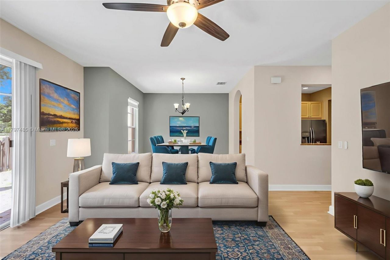 8706 Blaze Ct, Davie, FL 33328 Photo