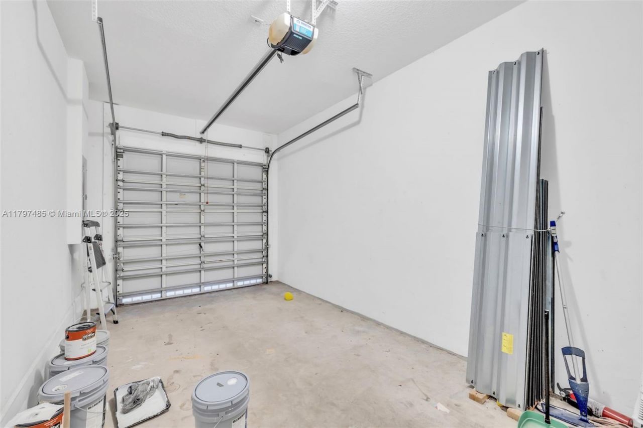 8706 Blaze Ct, Davie, FL 33328 Photo