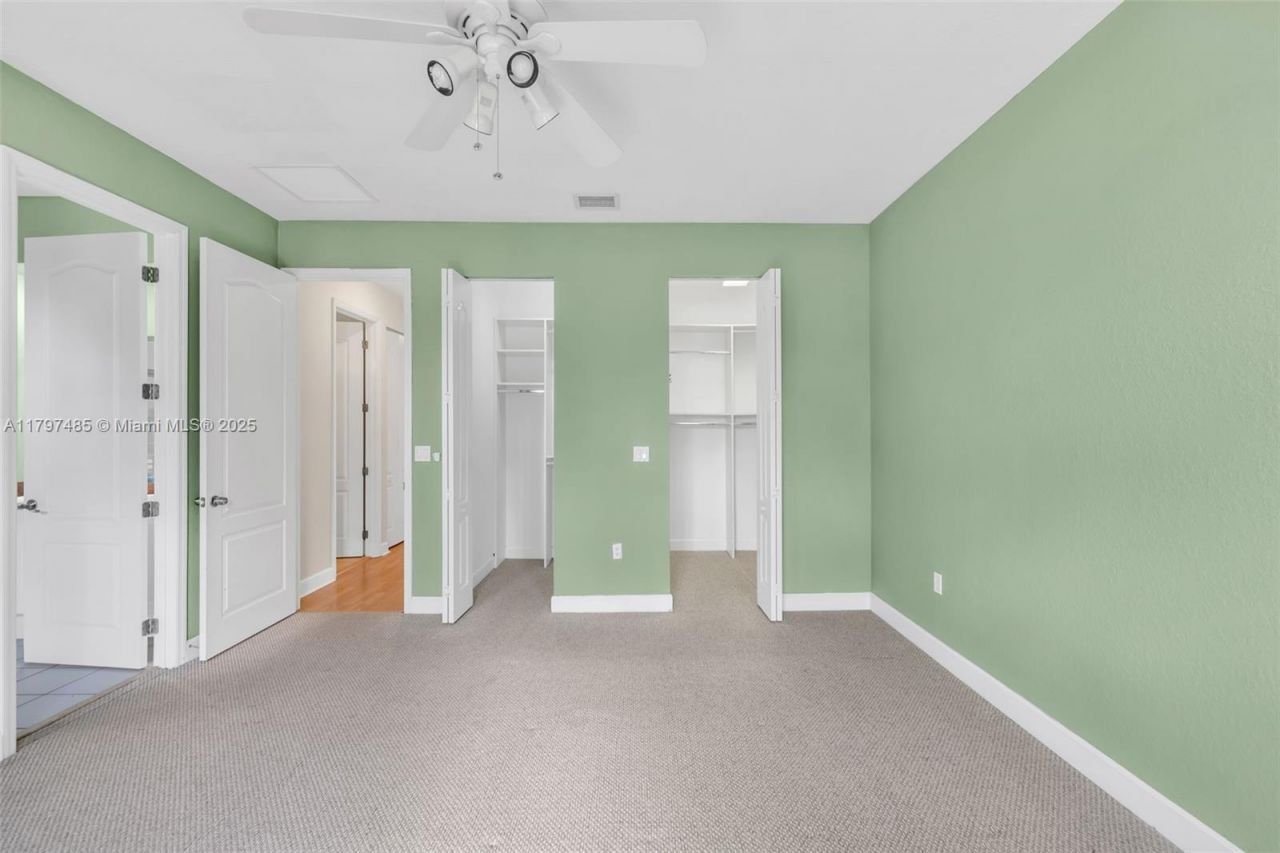 8706 Blaze Ct, Davie, FL 33328 Photo