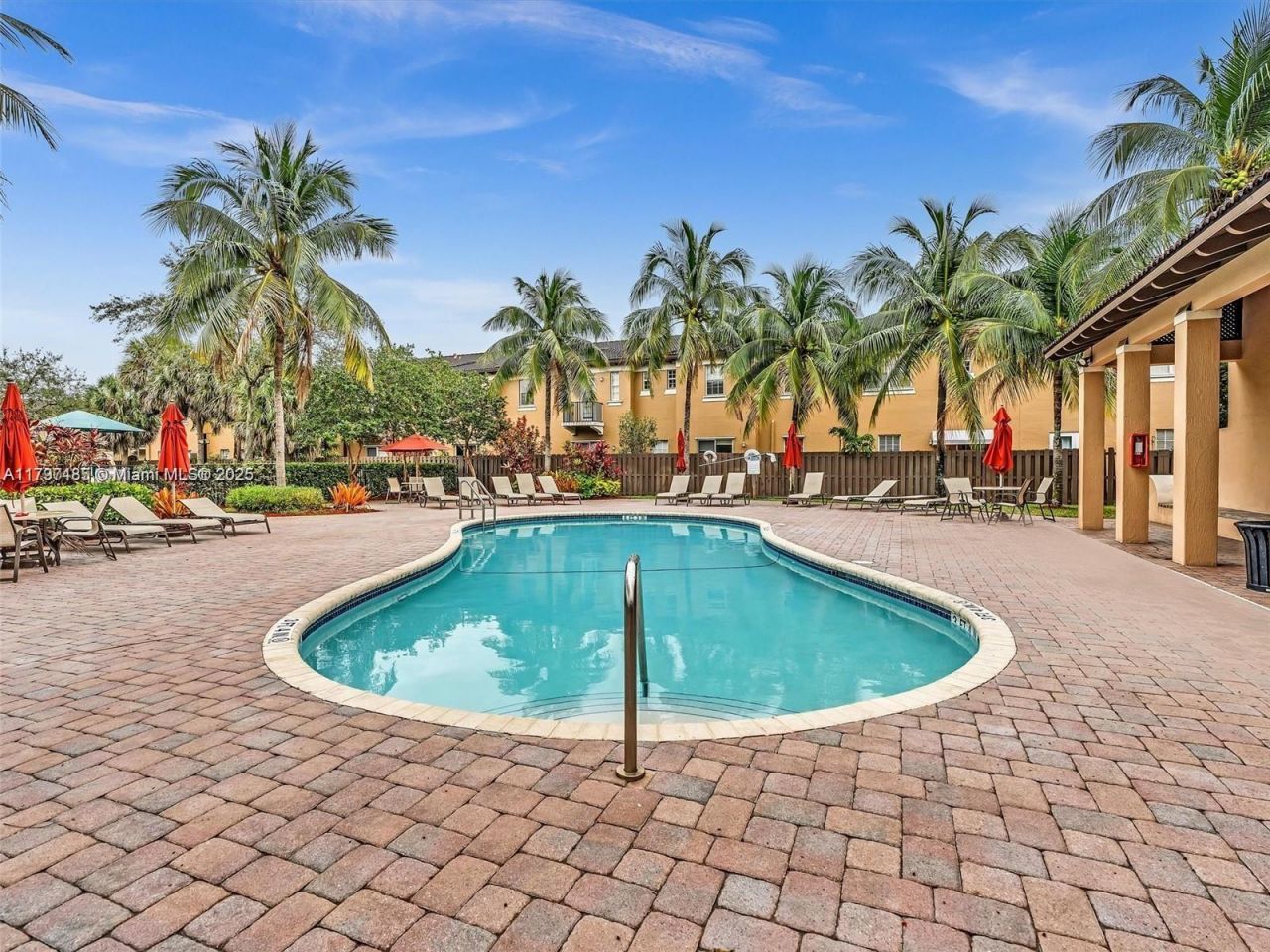 8706 Blaze Ct, Davie, FL 33328 Photo