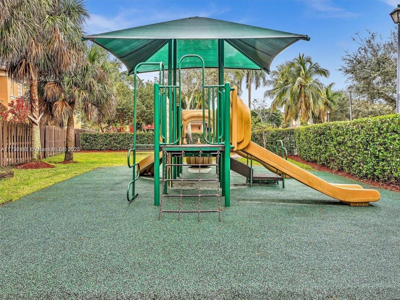 8706 Blaze Ct, Davie, FL 33328 Photo