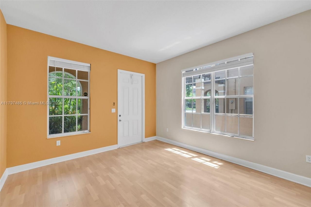 8706 Blaze Ct, Davie, FL 33328 Photo