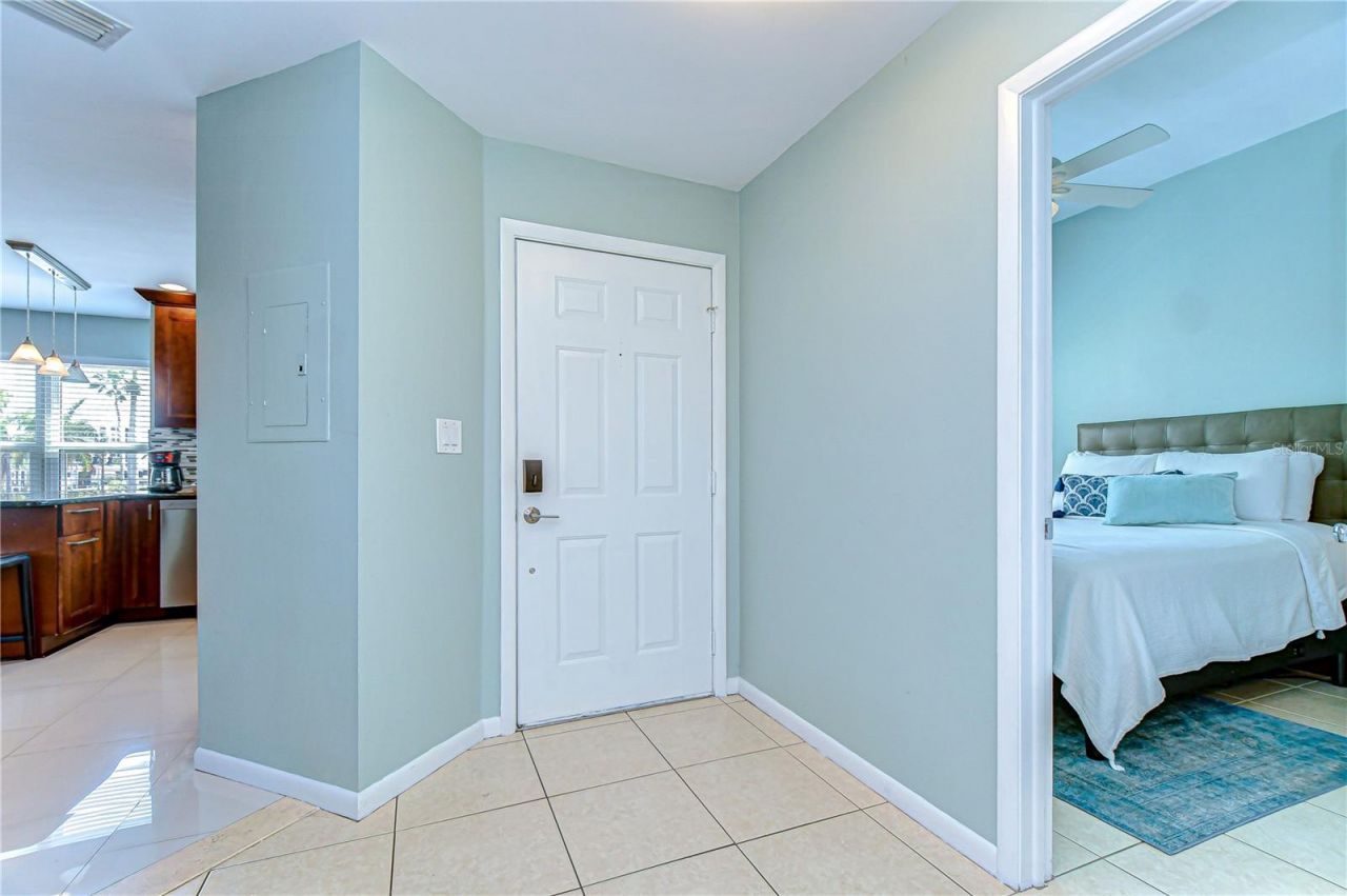 6191 Bahia Del Mar Boulevard, Unit 205, Saint Petersburg, FL 33715 Photo