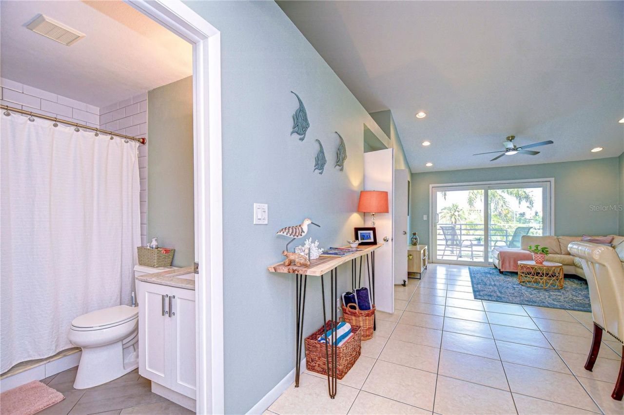 6191 Bahia Del Mar Boulevard, Unit 205, Saint Petersburg, FL 33715 Photo