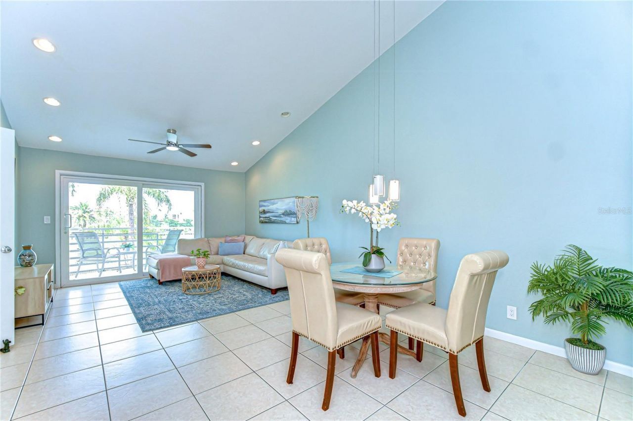 6191 Bahia Del Mar Boulevard, Unit 205, Saint Petersburg, FL 33715 Photo