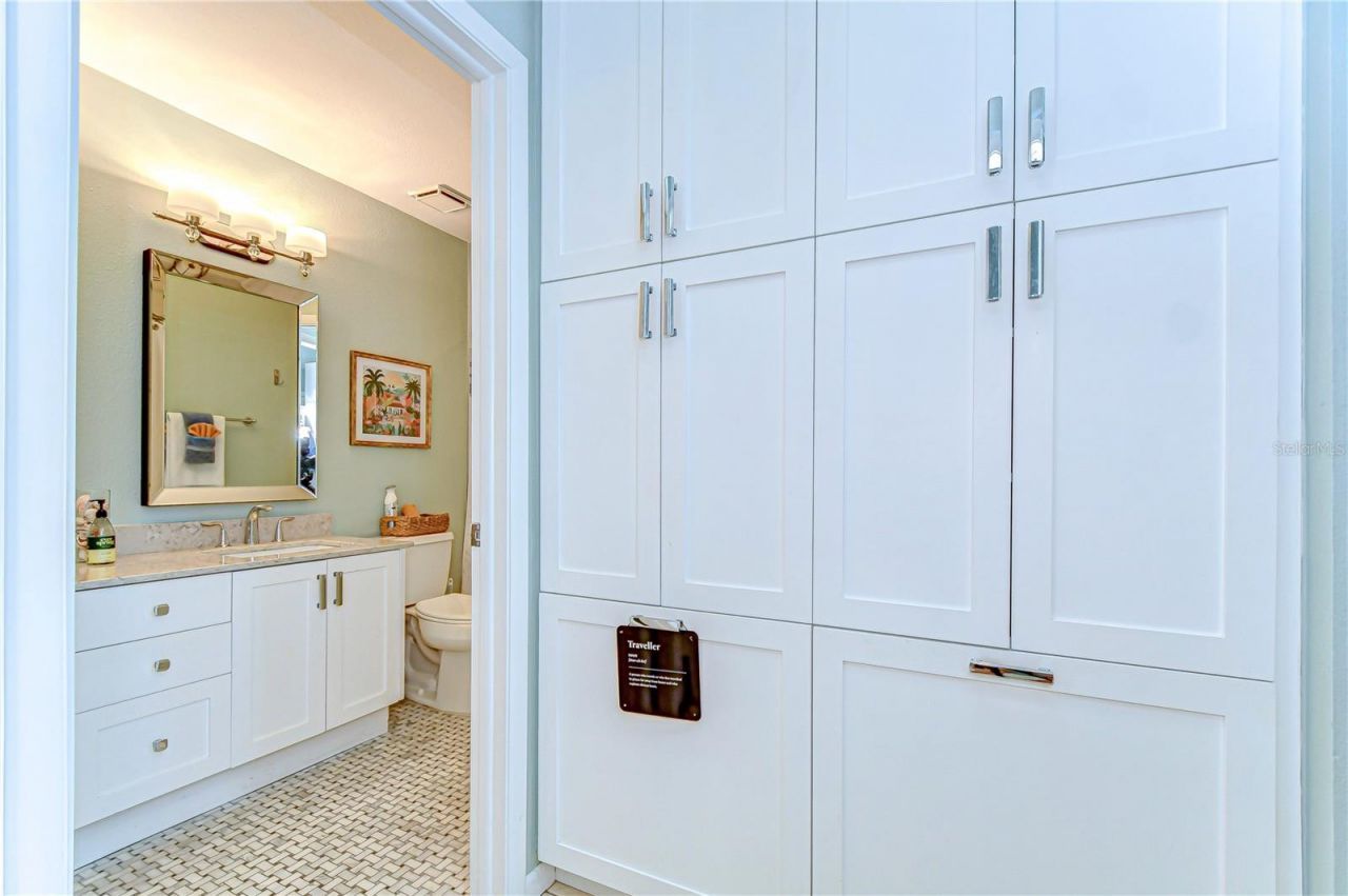 6191 Bahia Del Mar Boulevard, Unit 205, Saint Petersburg, FL 33715 Photo