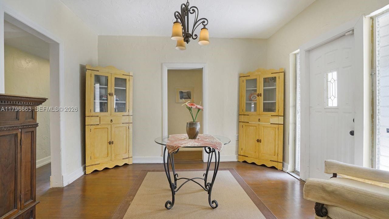 1423 Biarritz Dr, Miami Beach, FL 33141 Photo