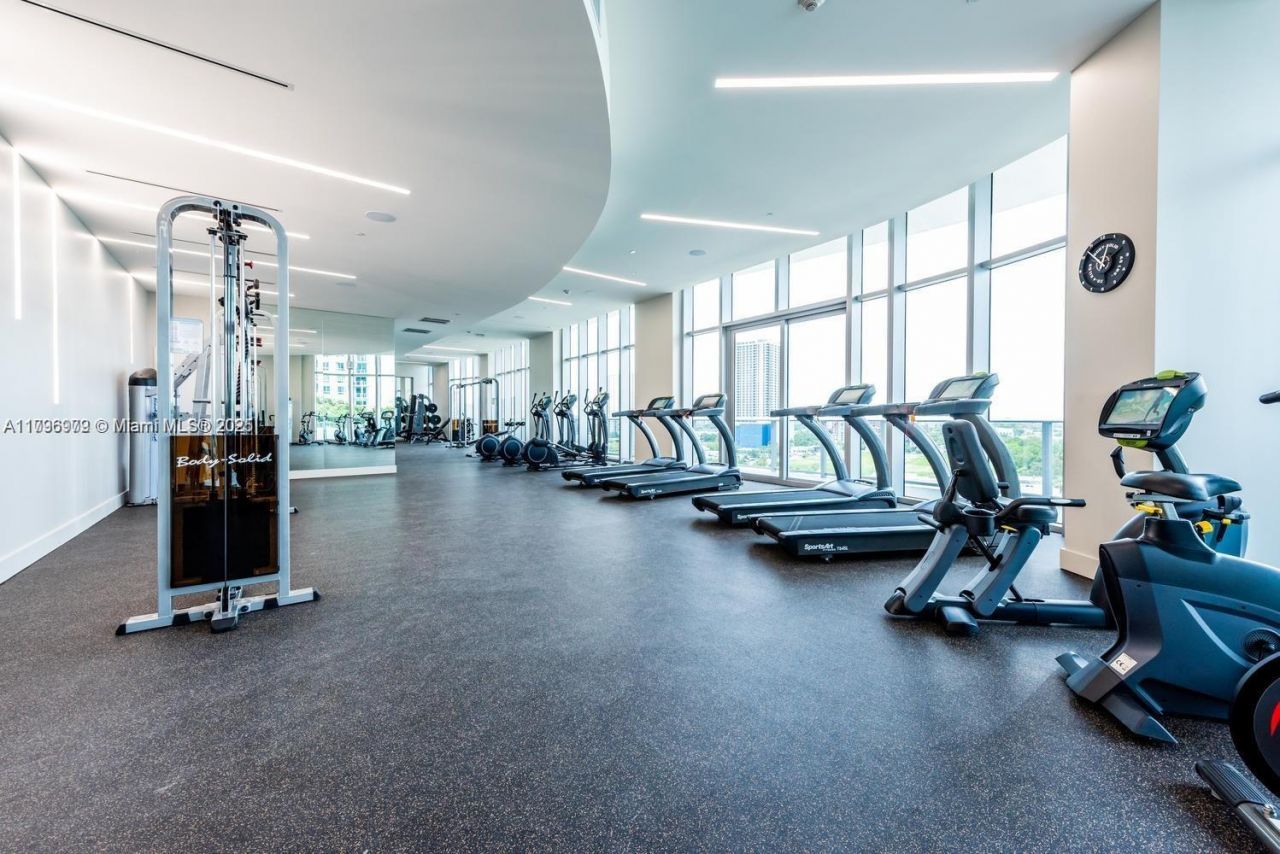 488 NE 18th St, Unit 208, Miami, FL 33132 Photo