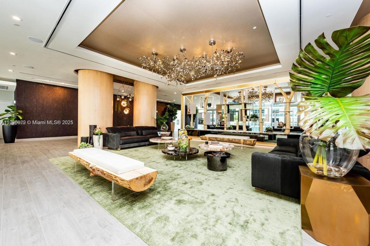 488 NE 18th St, Unit 208, Miami, FL 33132 Photo