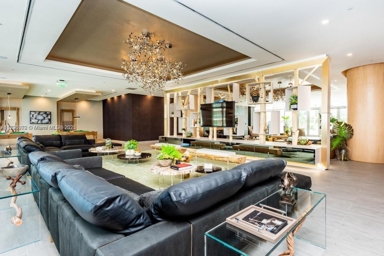 488 NE 18th St, Unit 208, Miami, FL 33132 Photo