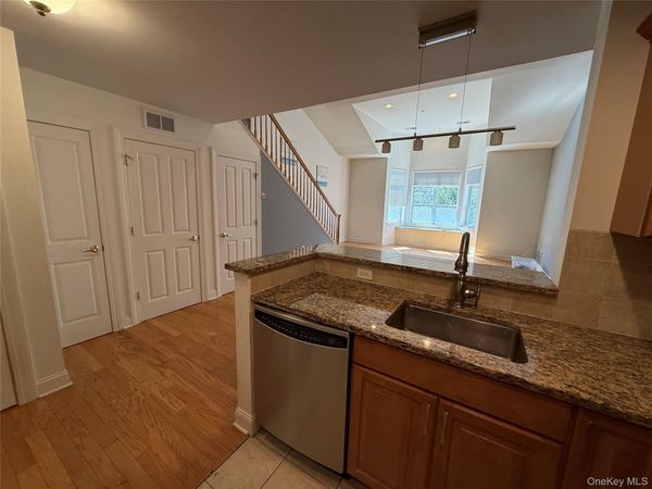 1405 Round Pointe Drive, Haverstraw, NY 10927