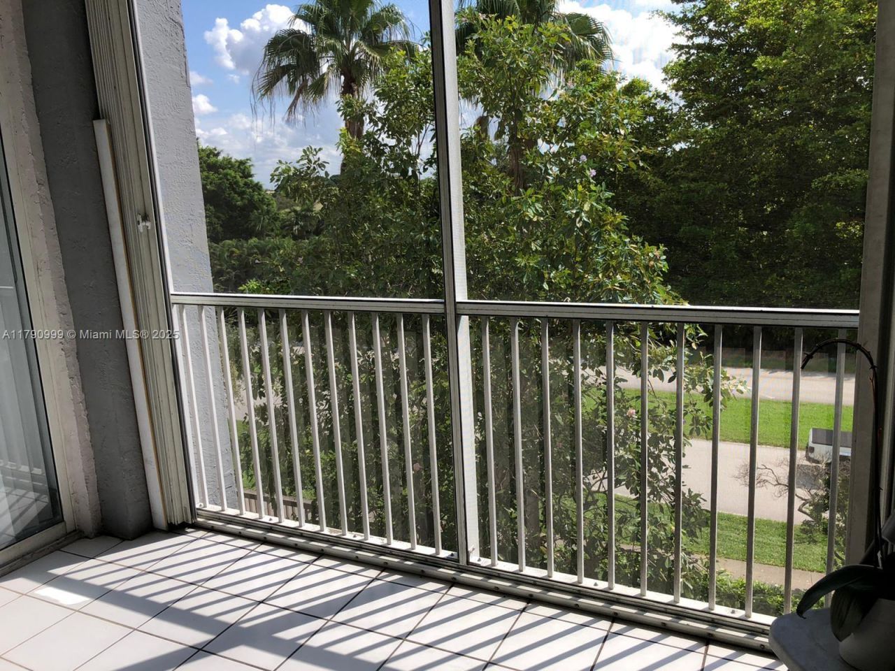 9725 NW 52nd St, Unit 407, Doral, FL 33178 Photo