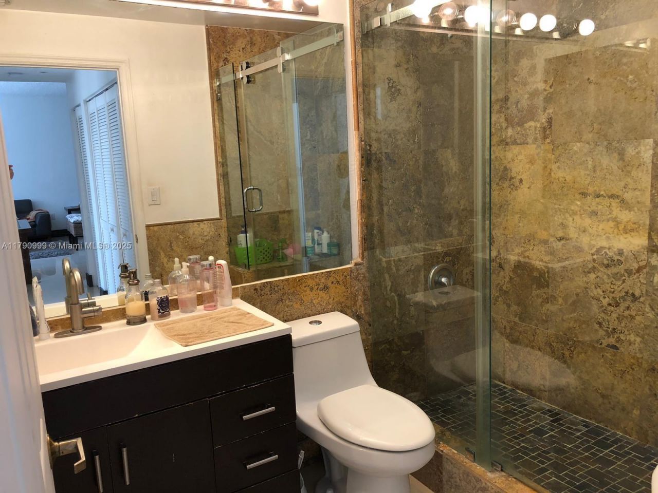 9725 NW 52nd St, Unit 407, Doral, FL 33178 Photo