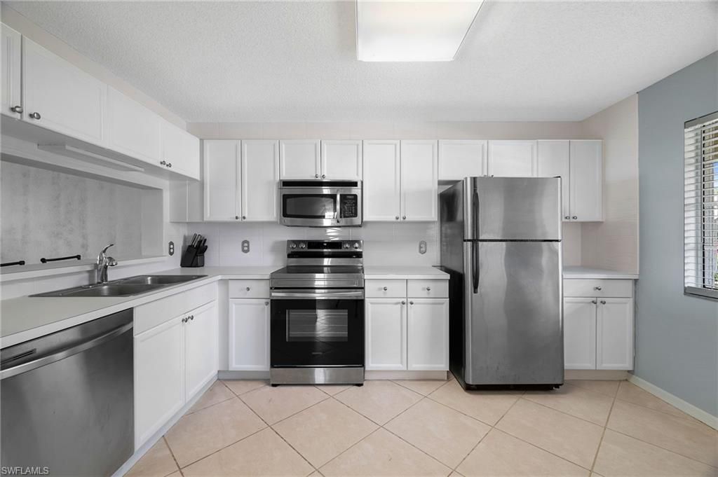 7706 Jewel Ln, Unit 101, Naples, FL 34109 Photo