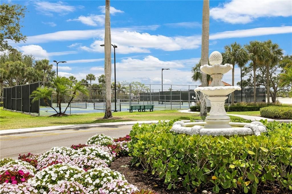 7706 Jewel Ln, Unit 101, Naples, FL 34109 Photo