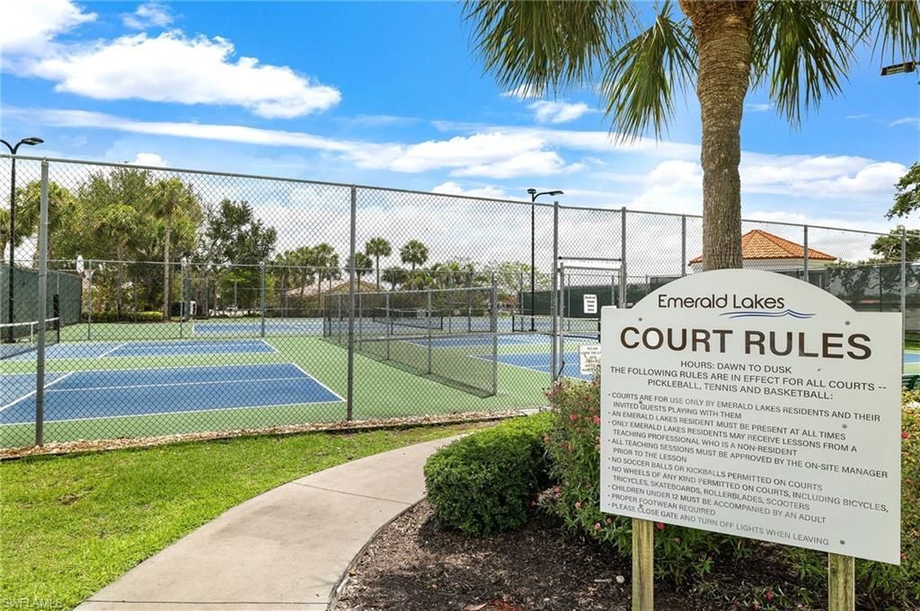 7706 Jewel Ln, Unit 101, Naples, FL 34109 Photo