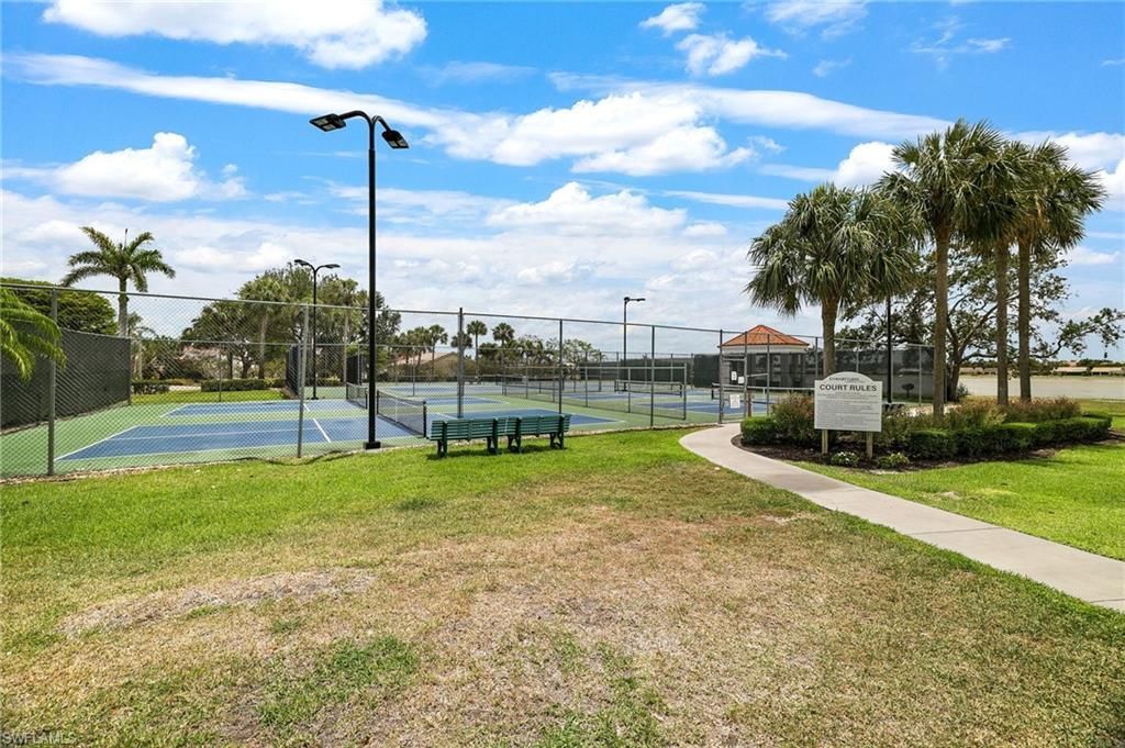 7706 Jewel Ln, Unit 101, Naples, FL 34109 Photo