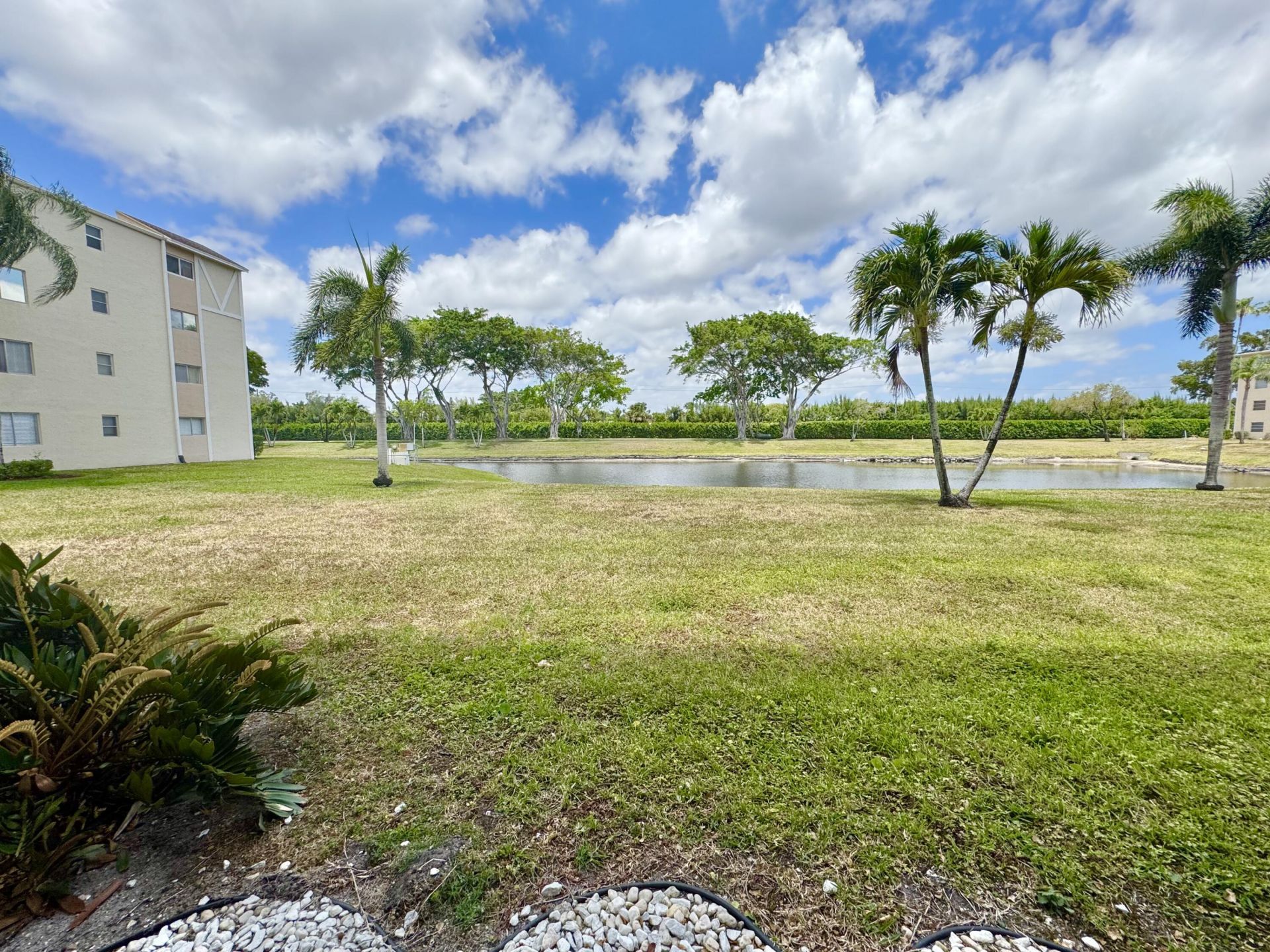 7145 Huntington Lane, Unit 102, Delray Beach, FL 33446 Photo