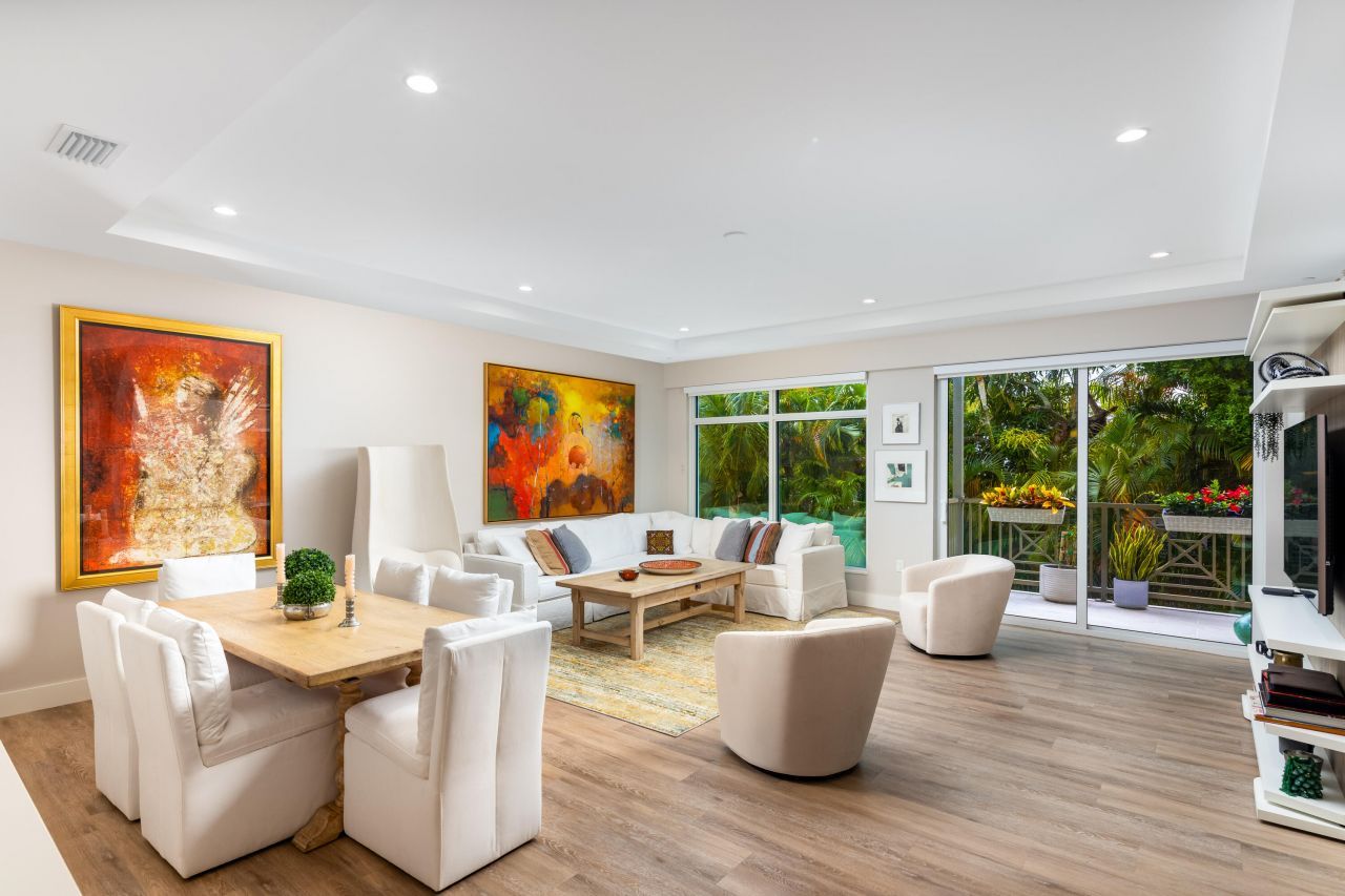 41 SW Seminole Street, Unit 208, Stuart, FL 34994 Photo