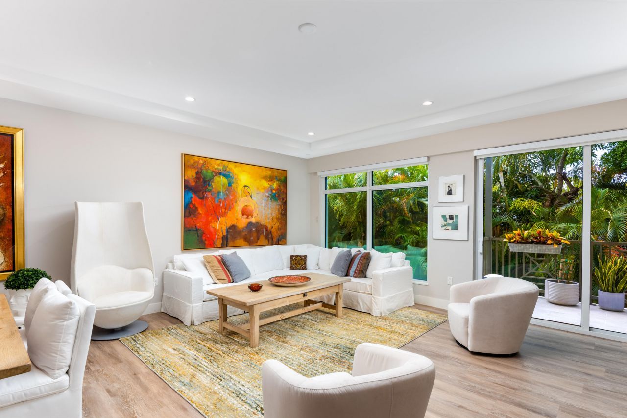 41 SW Seminole Street, Unit 208, Stuart, FL 34994 Photo